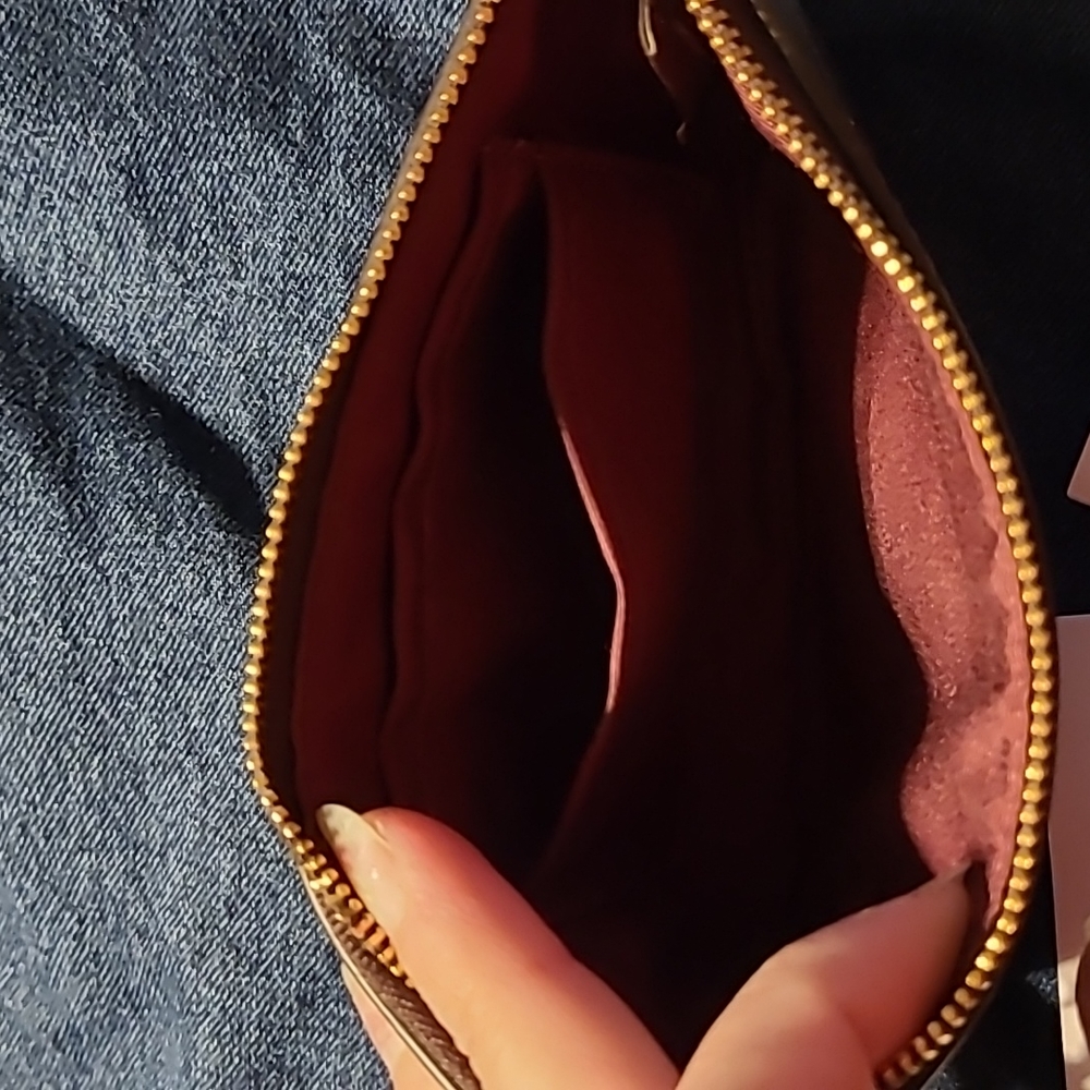 Coach wristlet - Picture 5 of 5